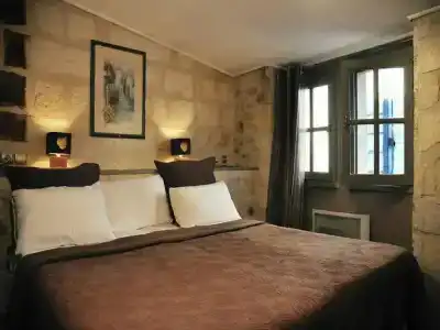 Hôtel du Palais des Papes - 3