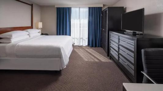 Sheraton Suites Fort Lauderdale at Cypress Creek - 90