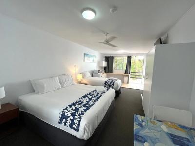 Browns at Broadbeach - 25