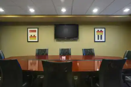 TownePlace Suites by Marriott Kansas City - 10
