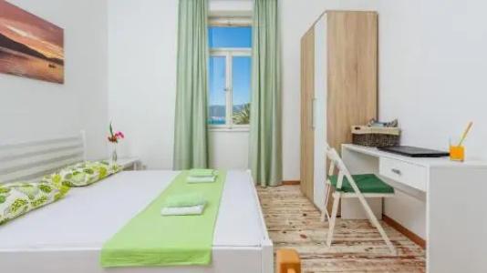 Riva Guesthouse - 7