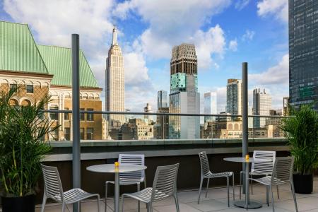 DoubleTree by Hilton New York Times Square South - 14