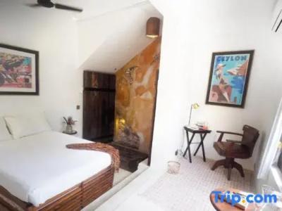 Prince of Galle (inside the Fort) - 92