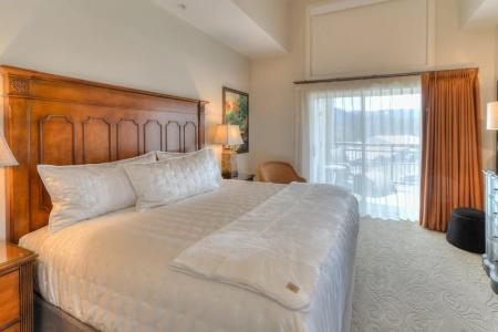 RiverStone Resort & Spa - 267