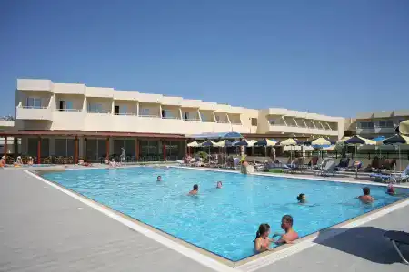 Relax - 7