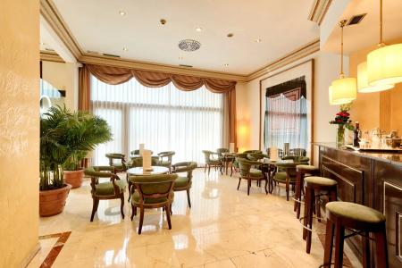 Roger de Llúria - 48