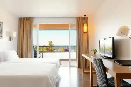 Best Western Phuket Ocean Resort - 50