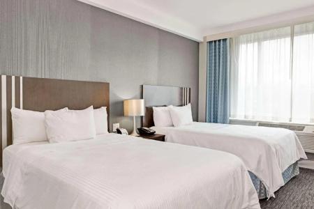 Wyndham Garden Long Island City - 34