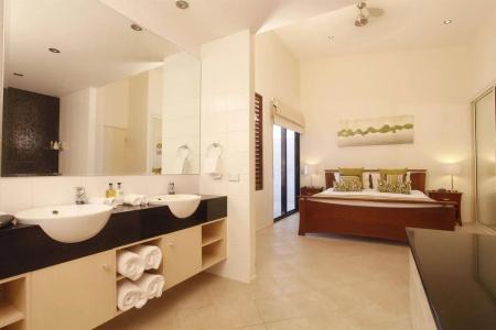 Saltwater Luxury - 36