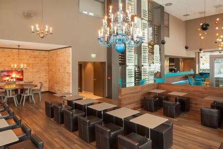 Motel One Wiesbaden - 14