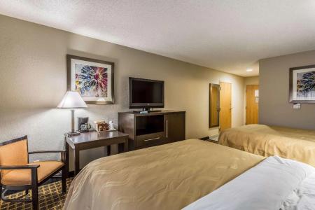 Quality Inn & Suites I-10 - 31