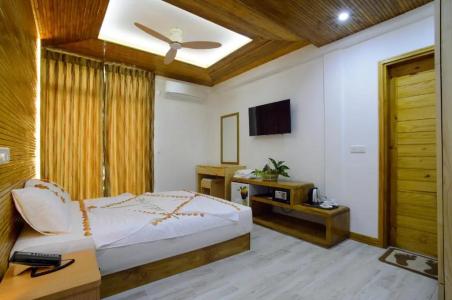 Perla Dhangethi - 126