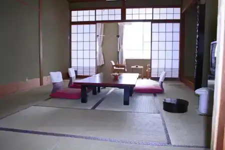 Akakura Wakui - 34