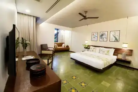 Penh House - 1