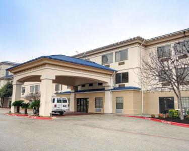 Quality Inn & Suites Austin Airport - 34