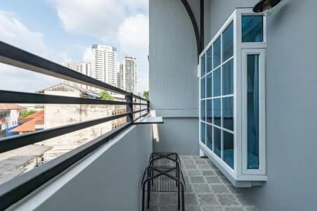 White Ivory Bed And Breakfast - 44