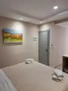 Himara 28 - 17