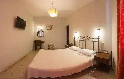 San Nectarios - 21