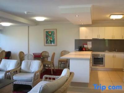 181 The Esplanade - 43