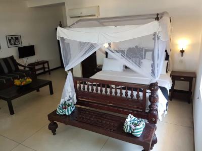 Suite Lanka - 4