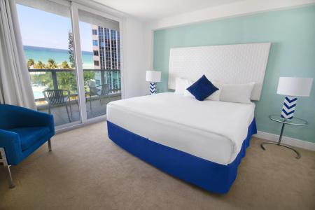 Seacoast Suites on Miami Beach - 42