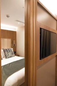 Merit Kensington - 58
