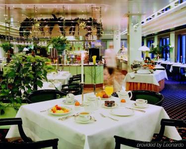 Maritim Magdeburg - 36