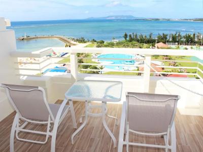 Sheraton Okinawa Sunmarina Resort - 34