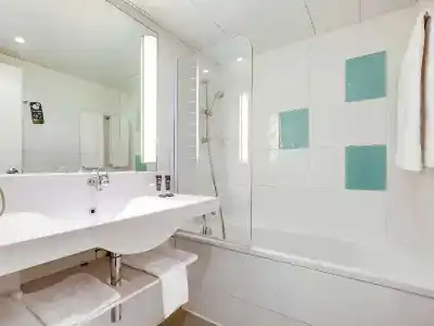 Novotel Atria Nimes Centre - 84