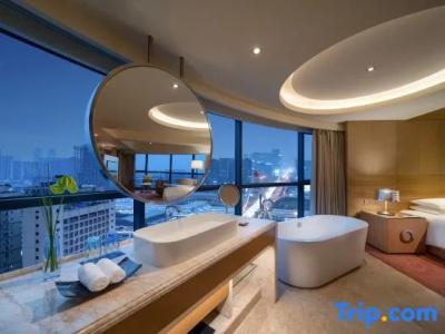 Renaissance Chengdu - 109