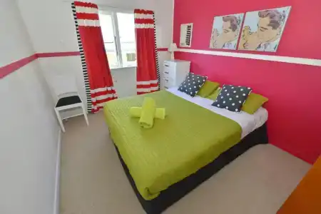 Ducks & Drakes Boutique & Backpackers - 30