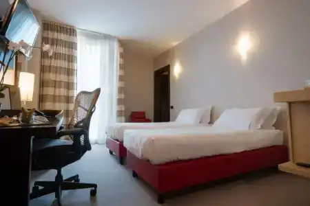 Unahotels Mh Matera - 51