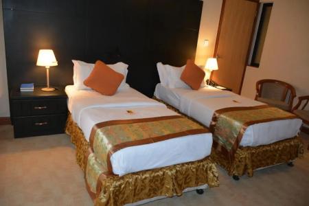 Gold Crest - 41