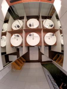 Friends Hostel & - 17