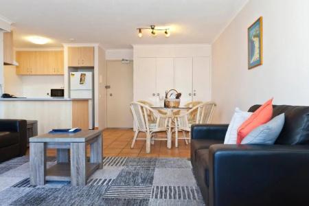 Surf Regency - 43