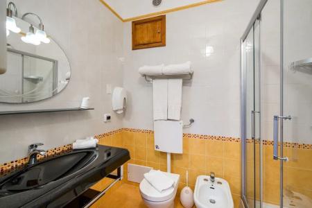Carlton Riviera - 25