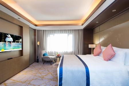 Golden Tulip Shanghai Rainbow - 38