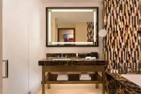 The Westin Abu Dhabi Golf Resort & Spa - 50
