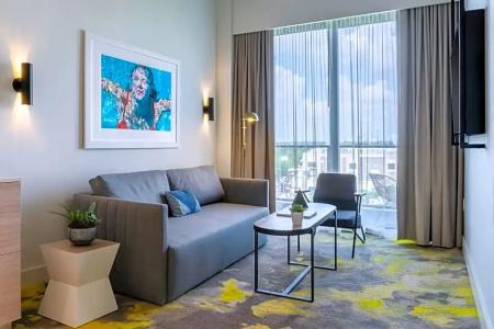 Hyde Suites Midtown - 48