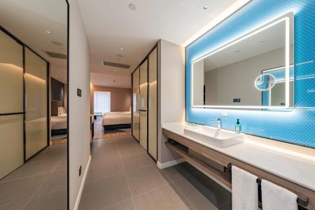 Holiday Inn Express Shanghai Expo Centre, An Ihg - 9