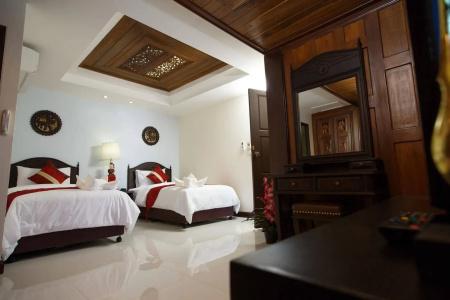 Chang Siam Inn - 5