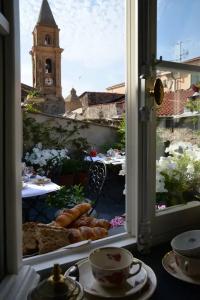 La Terrazza Di Vico Olivi b&b - 6