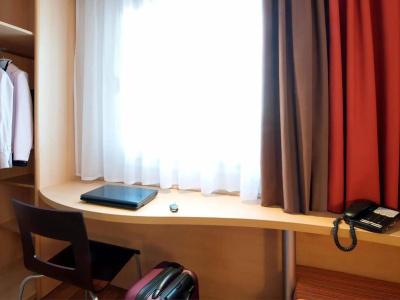 Ibis Warszawa Ostrobramska - 4