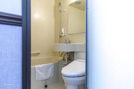 Toyoko Inn Marseille Saint Charles - 84