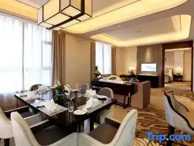 Wyndham Grand Plaza Royale Chongqing - 81