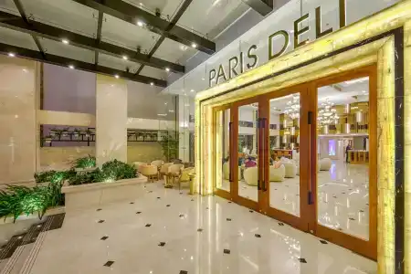 Paris Deli Danang Beach - 29