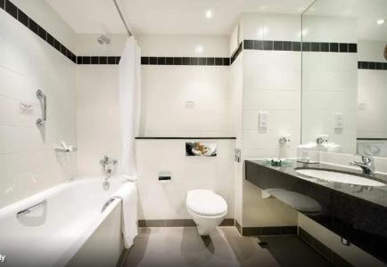 Cork International - 7