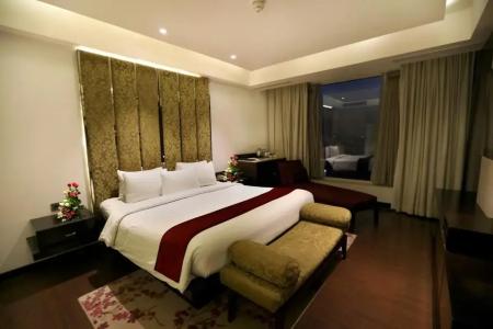 Royal Orchid Jaipur, 3 Kms to Airport - 56