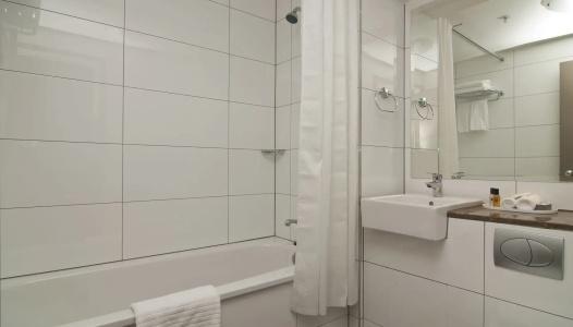 Copthorne & Resort Lakefront - 11
