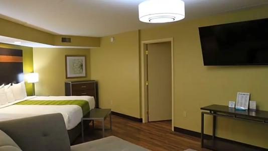 Best Western Plaza Inn - 125